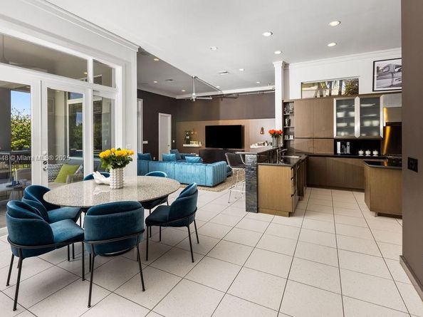 10392 Harrier St, Plantation FL 33324