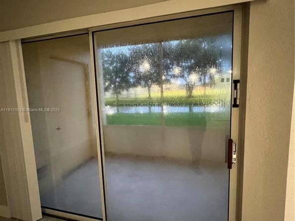 1097 Coral Club Dr 1097, Coral Springs FL 33071