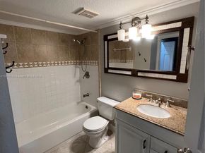1097 Coral Club Dr 1097, Coral Springs FL 33071