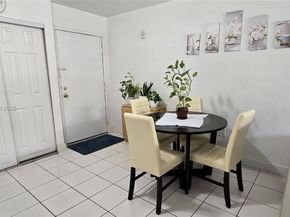 816 NW 87th Ave 107, Miami FL 33172