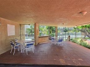 816 NW 87th Ave 107, Miami FL 33172