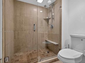 1600 S Bayshore Ln 3A, Coconut Grove FL 33133