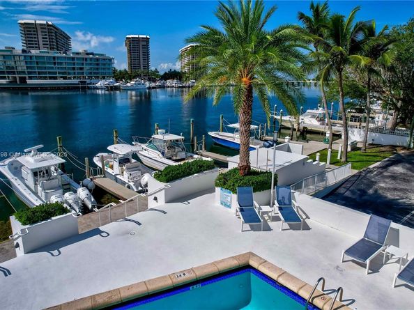 1600 S Bayshore Ln 3A, Coconut Grove FL 33133
