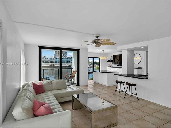 1600 S Bayshore Ln 3A, Coconut Grove FL 33133