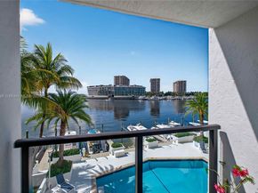 1600 S Bayshore Ln 3A, Coconut Grove FL 33133