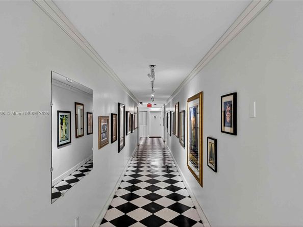 1600 S Bayshore Ln 3A, Coconut Grove FL 33133