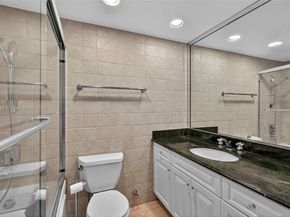 1600 S Bayshore Ln 3A, Coconut Grove FL 33133