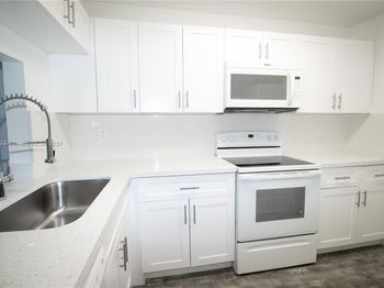 515 NW 100th Pl