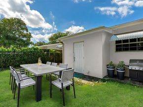351 NE 57th Ct, Oakland Park FL 33334