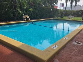 3640 NW 9th St 407, Miami FL 33125