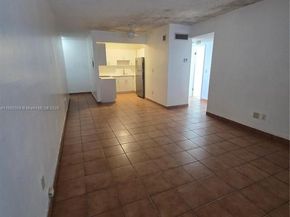 3640 NW 9th St 407, Miami FL 33125