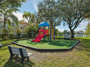 18736 NW 1st St, Pembroke Pines FL 33029