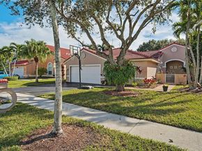 18736 NW 1st St, Pembroke Pines FL 33029