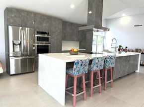 10422 NW 50th Pl, Coral Springs FL 33076