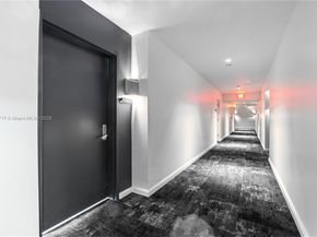 335 S Biscayne Blvd 4105, Miami FL 33131