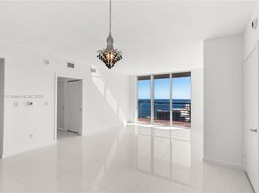 335 S Biscayne Blvd 4105, Miami FL 33131