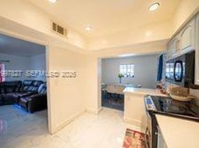 13645 NW 3rd Ave, North Miami FL 33168