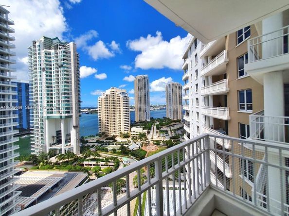 701 Brickell Key Blvd 2306, Miami FL 33131