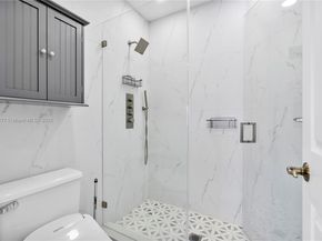 10922 NW 49th Dr, Coral Springs FL 33076
