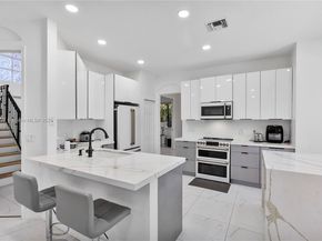 10922 NW 49th Dr, Coral Springs FL 33076