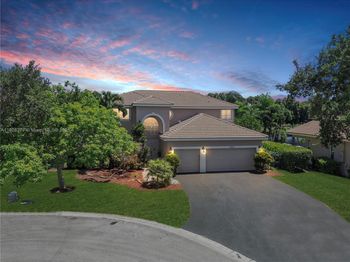 10922 NW 49th Dr