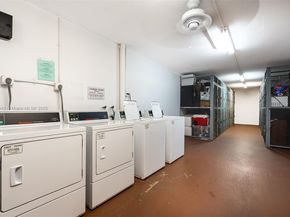 850 SW 133rd Ter 312B, Pembroke Pines FL 33027