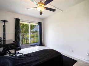 850 SW 133rd Ter 312B, Pembroke Pines FL 33027