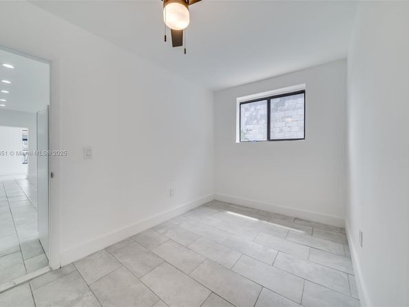 247 NW 54th St, Miami FL 33127