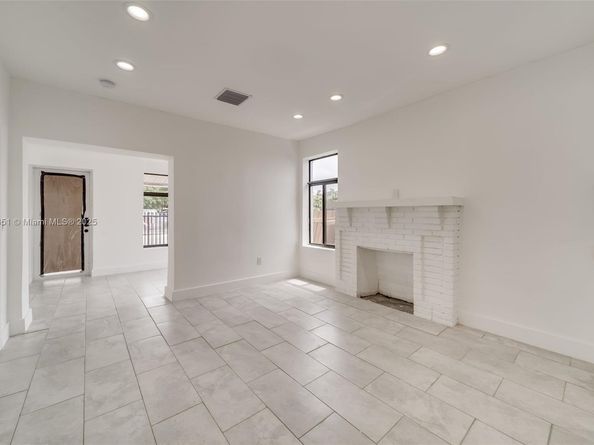 247 NW 54th St, Miami FL 33127