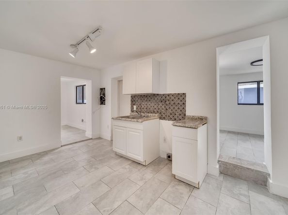 247 NW 54th St, Miami FL 33127