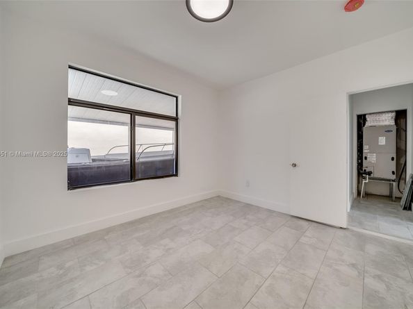 247 NW 54th St, Miami FL 33127