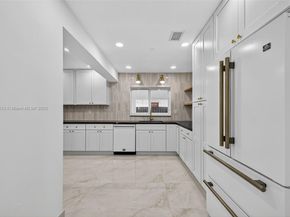 10864 SW 141st Ln, Miami FL 33176