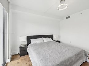13800 Highland Dr 202, North Miami Beach FL 33181