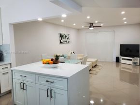 259 S Cypress Rd 526, Pompano Beach FL 33060