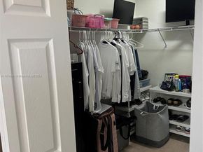 152 SE 37th Ter 152, Homestead FL 33033