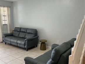 152 SE 37th Ter 152, Homestead FL 33033