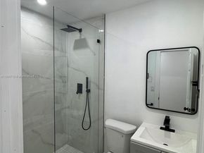 2511 Atlantic Ave, Opa-Locka FL 33054