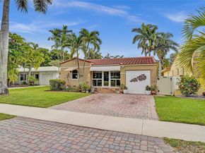 1340 Jackson St, Hollywood FL 33019