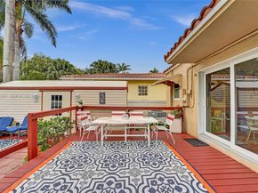 1340 Jackson St, Hollywood FL 33019