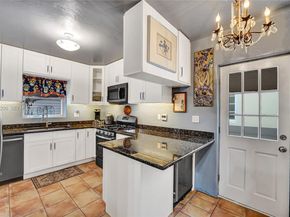 1340 Jackson St, Hollywood FL 33019