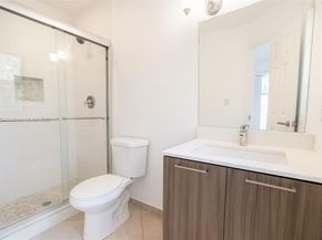 14478 SW 139th Ave Cir W, Miami FL 33186