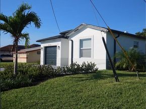 912 W 10th St, Riviera Beach FL 33404