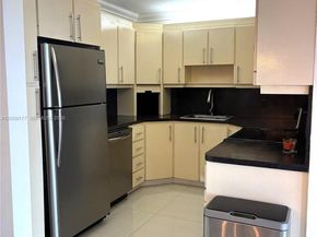 2500 NE 135th St C1011, North Miami FL 33181