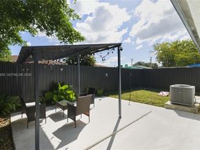 6723 NW 6th Ave, Miami FL 33150