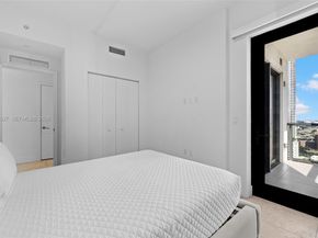 239 SW 9th St 2304, Miami FL 33130