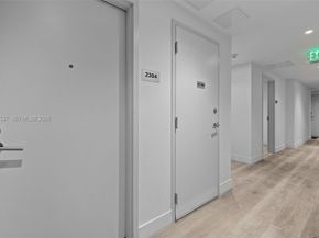 239 SW 9th St 2304, Miami FL 33130