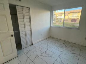 301 NW 177th St 136, Miami Gardens FL 33169