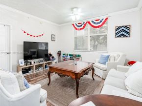 1900 Van Buren St 112B, Hollywood FL 33020