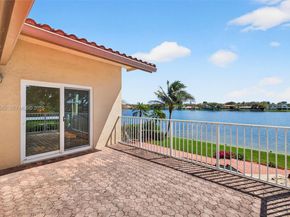 10376 SW 18th St, Davie FL 33324