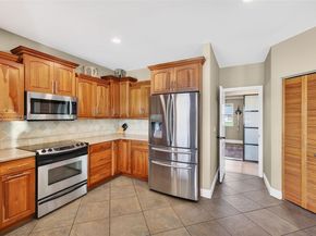 10376 SW 18th St, Davie FL 33324